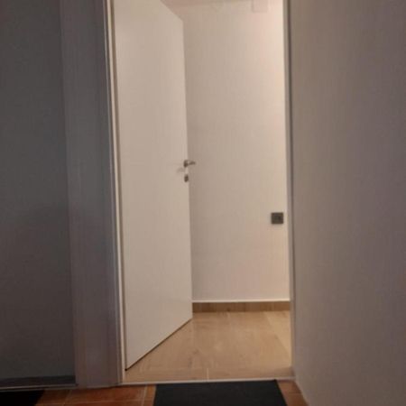 Apartman Sa Lodom 2+2 Leilighet Pirovac Eksteriør bilde